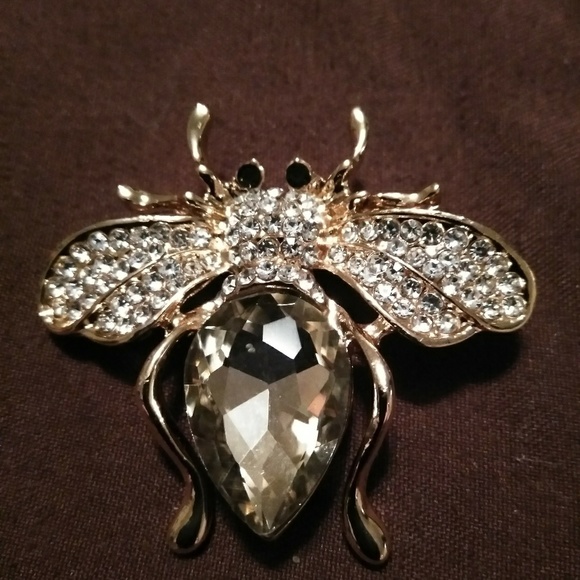 💐🐝NWT (*LAST ONE)Gorgeous Gemstine Bee Pin - Picture 2 of 4